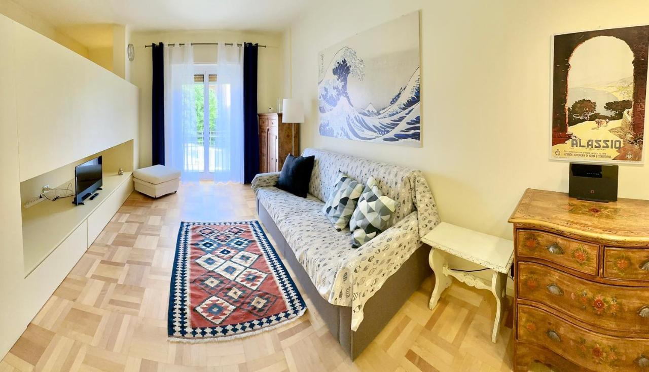 Hostdomus - Casa Corallo Alassio Dış mekan fotoğraf