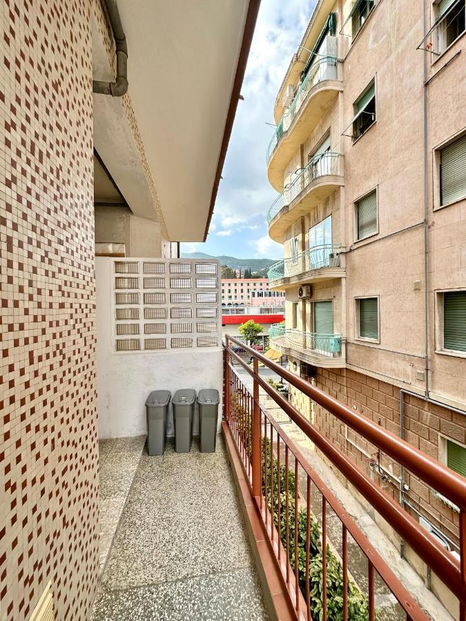 Hostdomus - Casa Corallo Alassio Dış mekan fotoğraf
