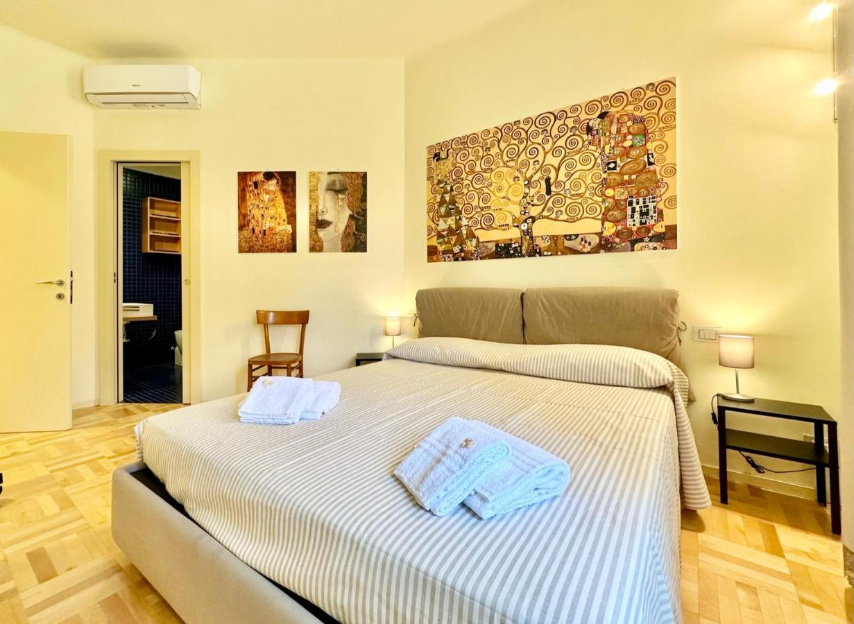 Hostdomus - Casa Corallo Alassio Dış mekan fotoğraf